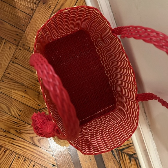 Plastic Woven Beach Bag with Large Tassels - Picture 2 of 5